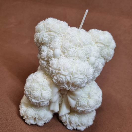 Candela artigianale " Orso con fiocco" profumata in cera di soia
