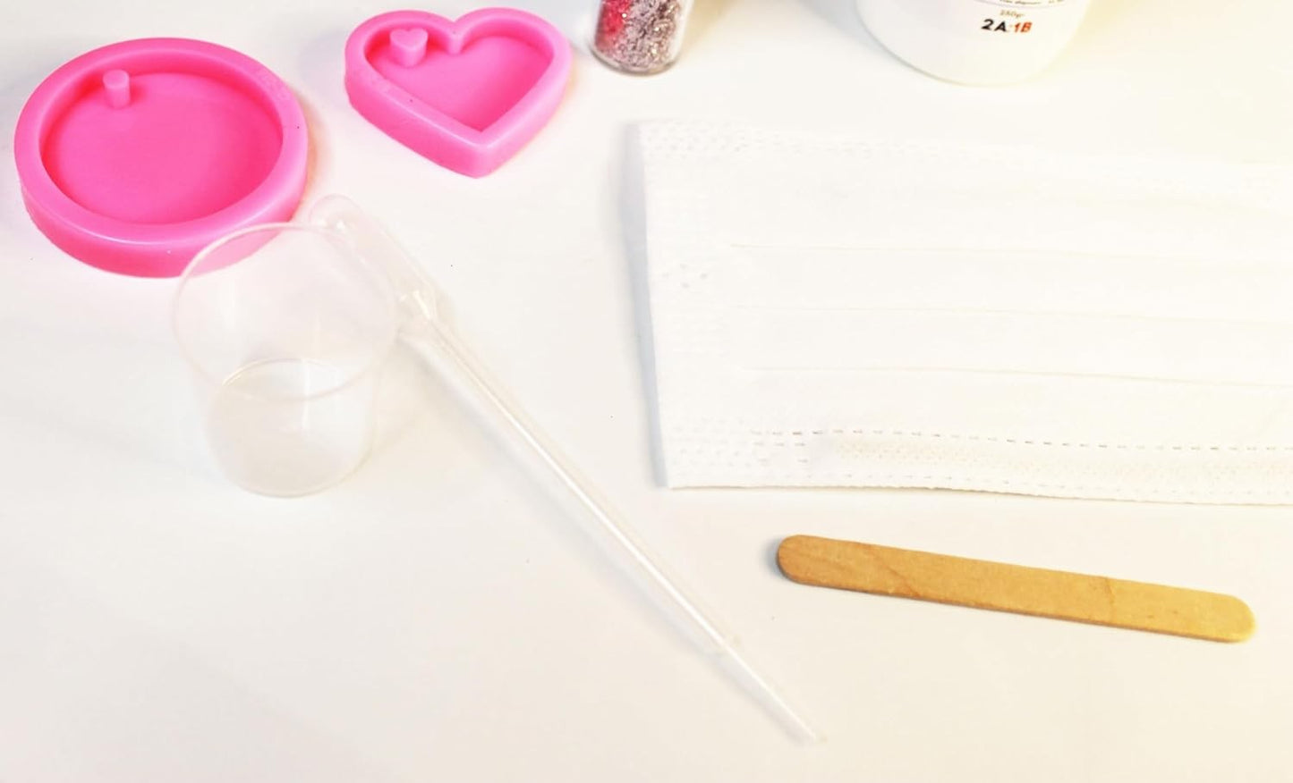 Kit per Portachiavi in Resina + Resina iCrystal – Resina epossidica Trasparente Effetto Cristallo + 2 stampi Resina +Glitter