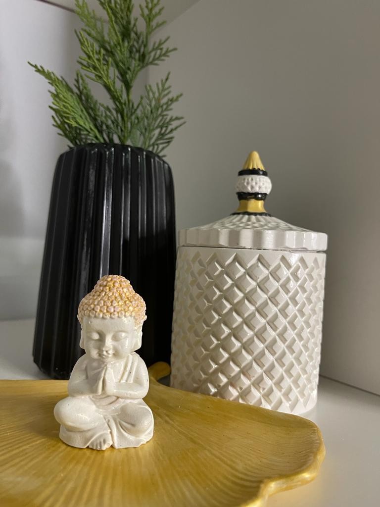 Lavorazioni artigianali in ceramica/gesso/cera su ordinazione